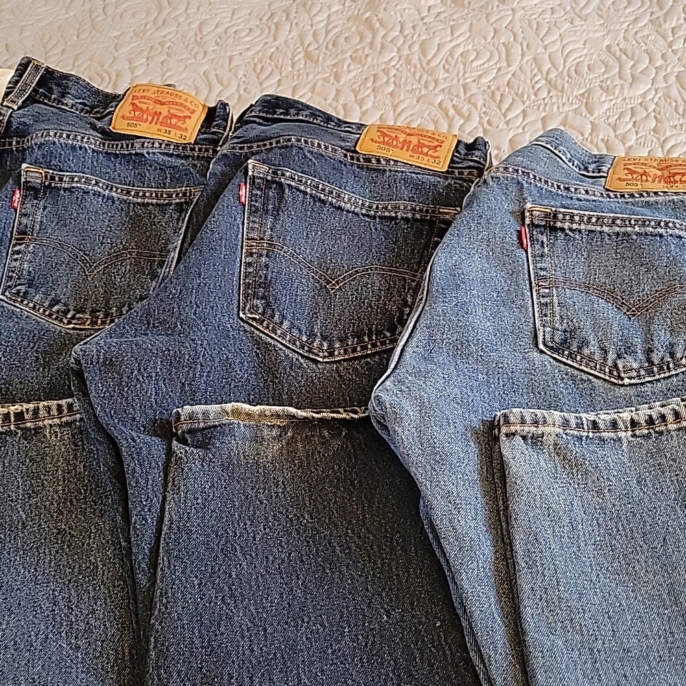 Men's Levi 505 35x32 jeans 3 pairs